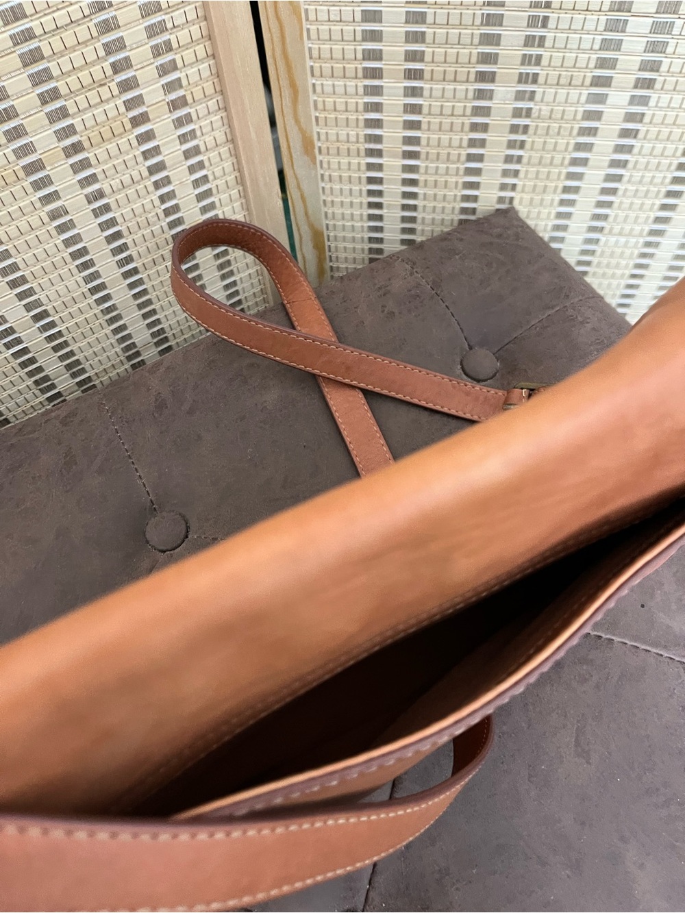 Frye Cognac Leather Crossbody Bag 10x8x2.5 - Picture 5 of 13